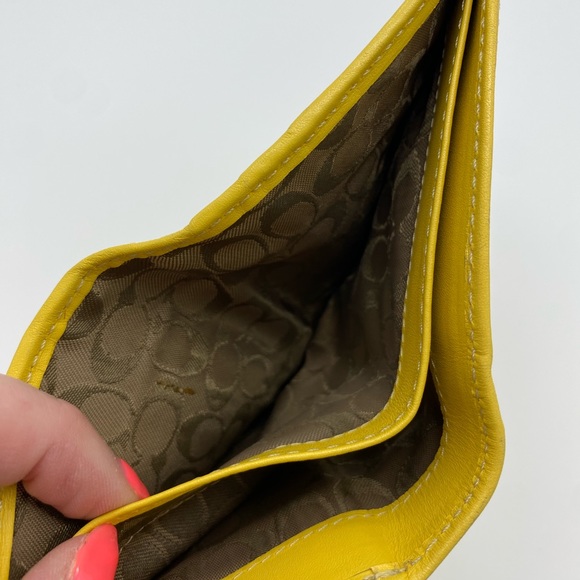 Coach Yellow Bifold Leather Wallet w/ Coin Purse - Picture 8 of 8